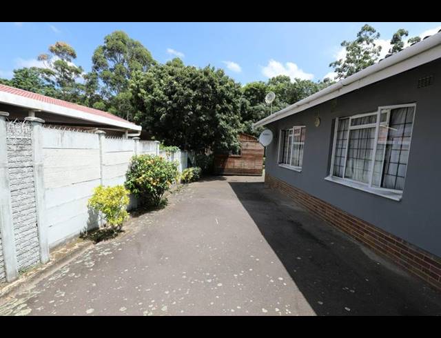 7 BEDROOM HOUSE FOR SALE IN NEW GERMANY CENTRAL